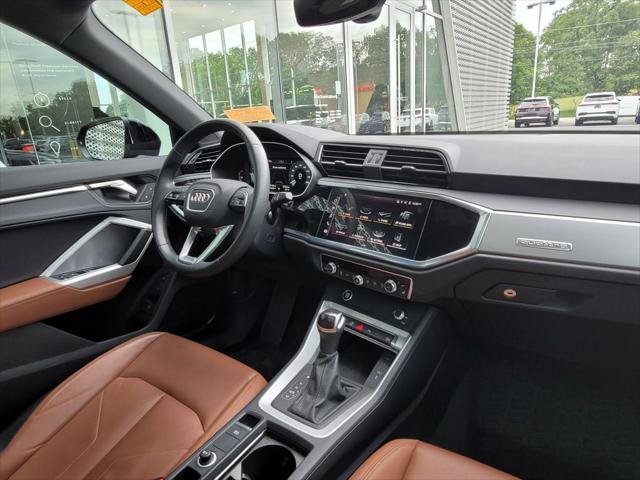 Certified 2023 Audi Q3 2.0T Premium w/ Convenience Package AWD/4WD image 22
