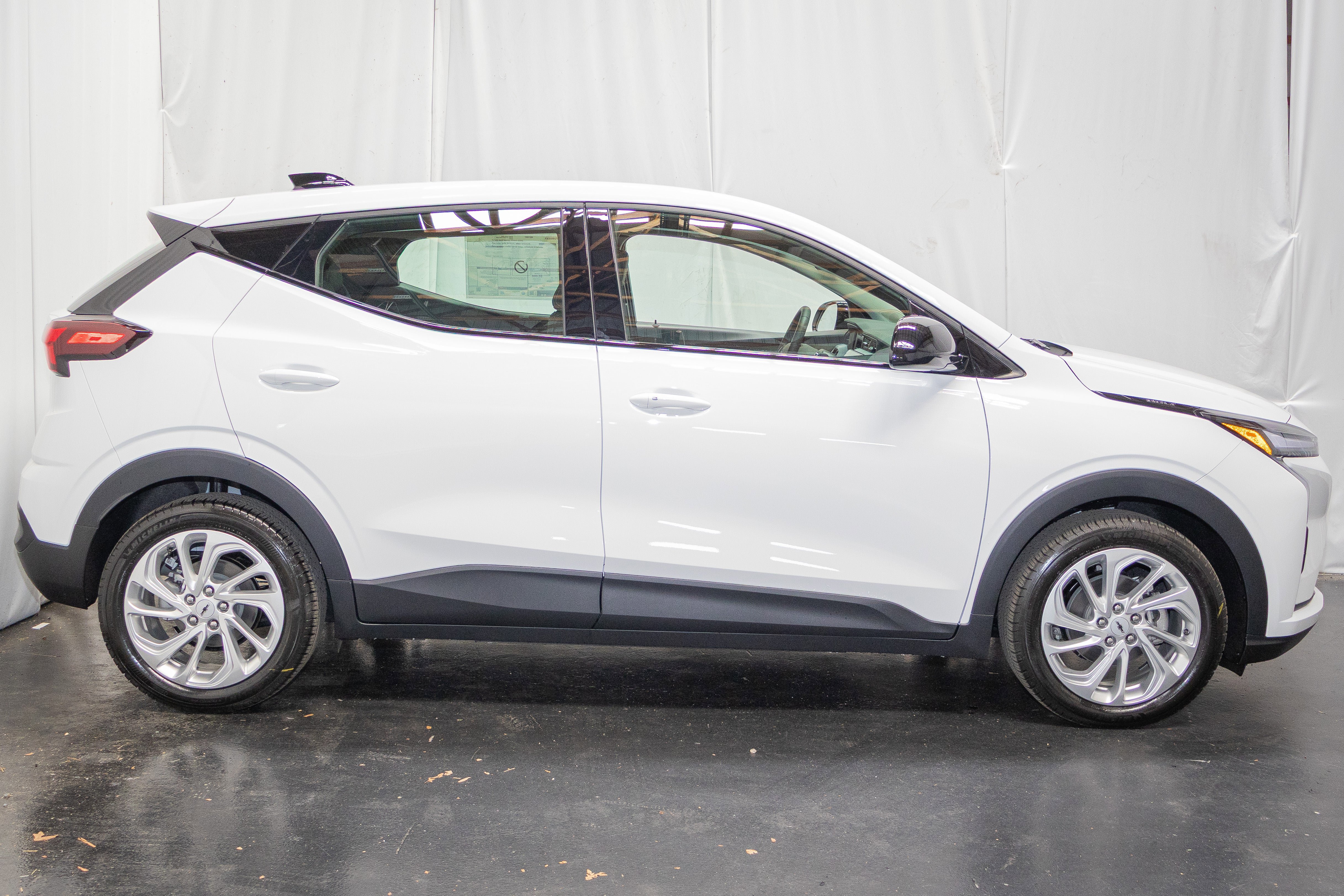 New 2027 Chevrolet Bolt LT FWD image 4