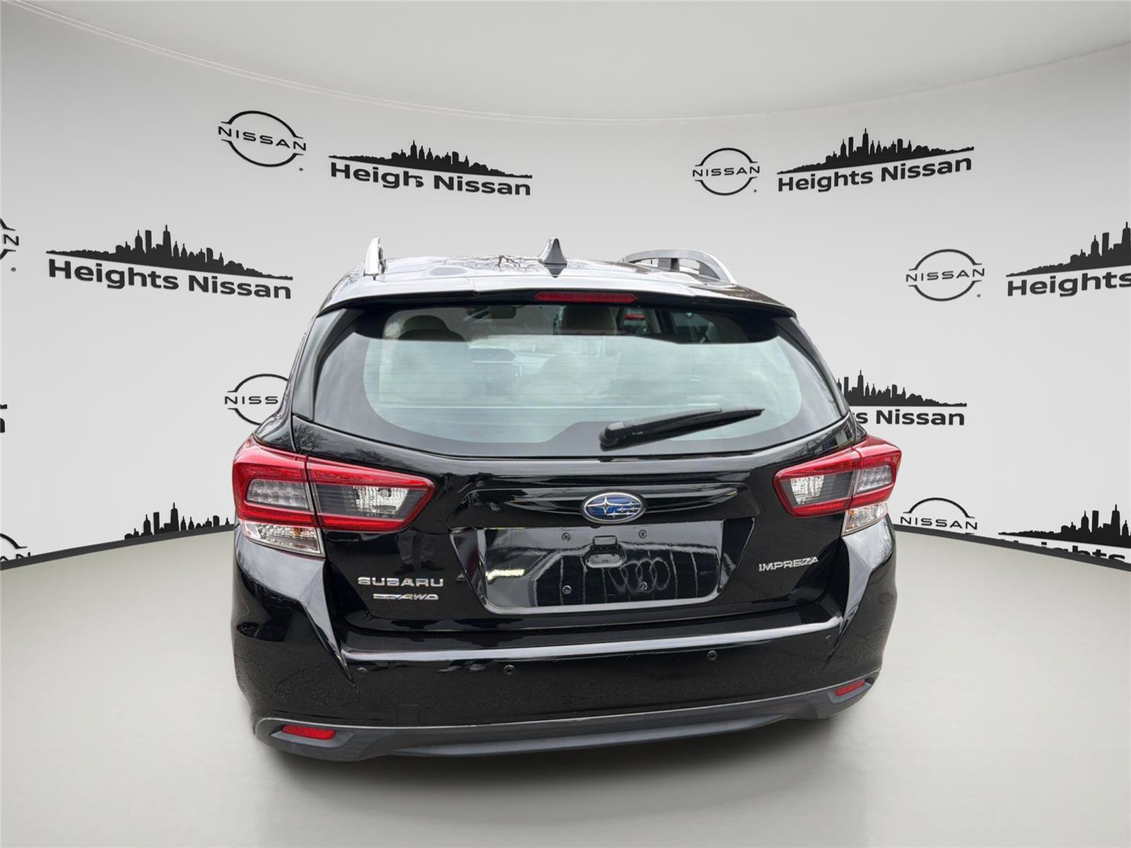 Used 2020 Subaru Impreza 2.0i Limited image 4
