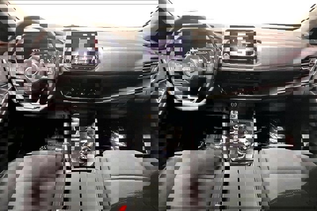 Used 2023 Nissan Rogue S image 15