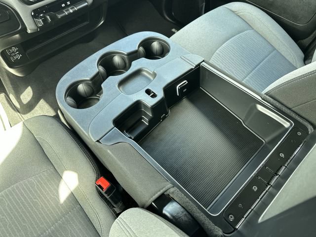 Used 2024 RAM 3500 Big Horn image 23