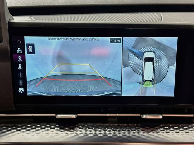 Used 2024 Kia Carnival SX Prestige FWD image 18