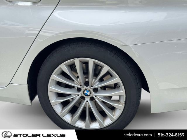 Used 2022 BMW 530i xDrive w/ Premium Package AWD/4WD image 13