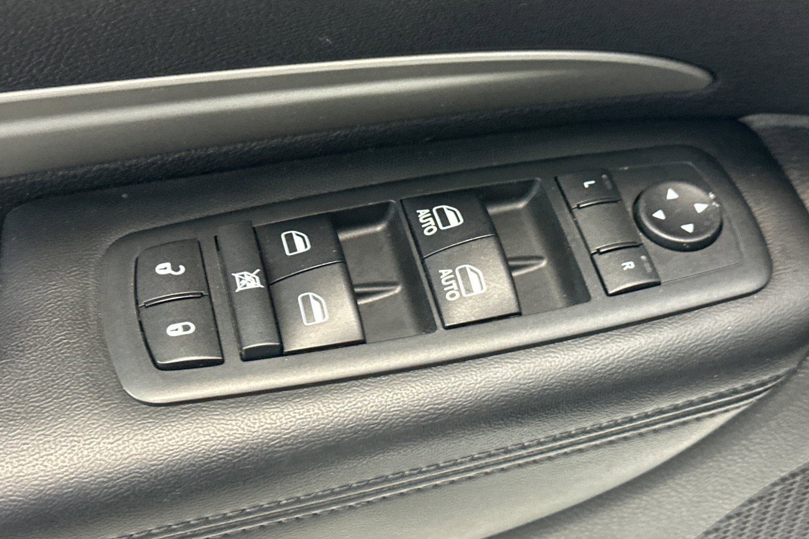 Used 2017 Dodge Durango GT image 14