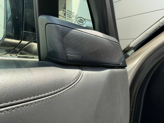 Used 2023 Land Rover Range Rover Autobiography AWD/4WD image 17