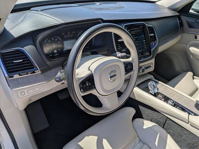 Used 2021 Volvo XC90 T8 Inscription w/ Advanced Package AWD/4WD image 13