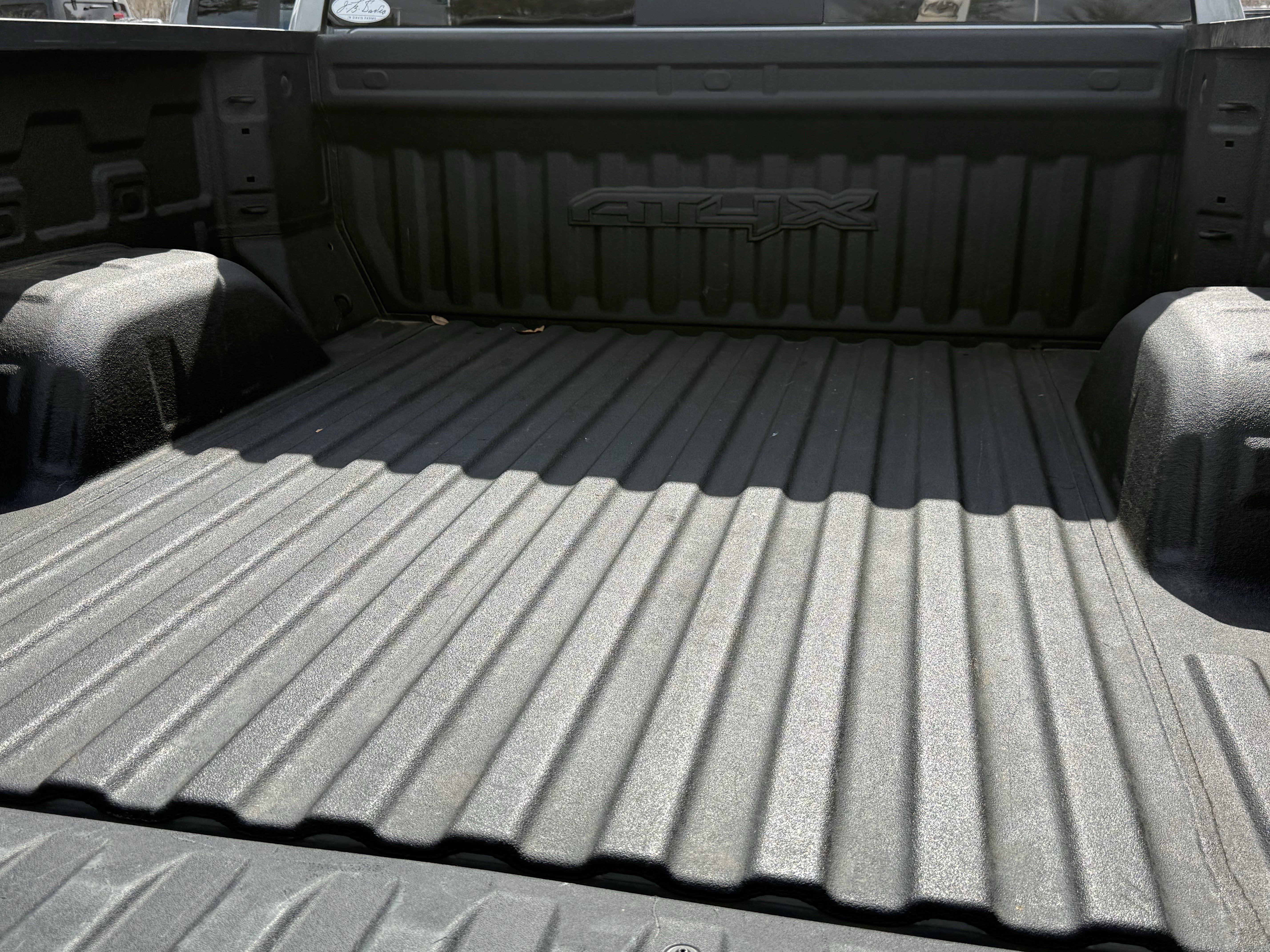 Used 2023 GMC Sierra 1500 AT4X image 31