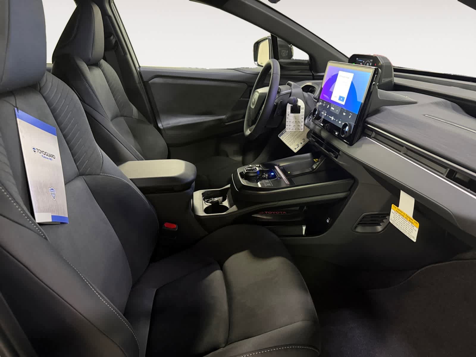 New 2026 Toyota C-HR AWD/4WD image 19