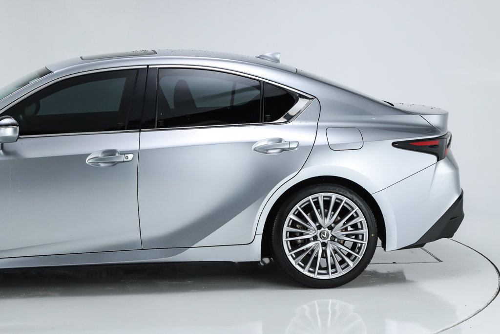 Used 2025 Lexus IS 300 w/ Premium Package RWD image 7