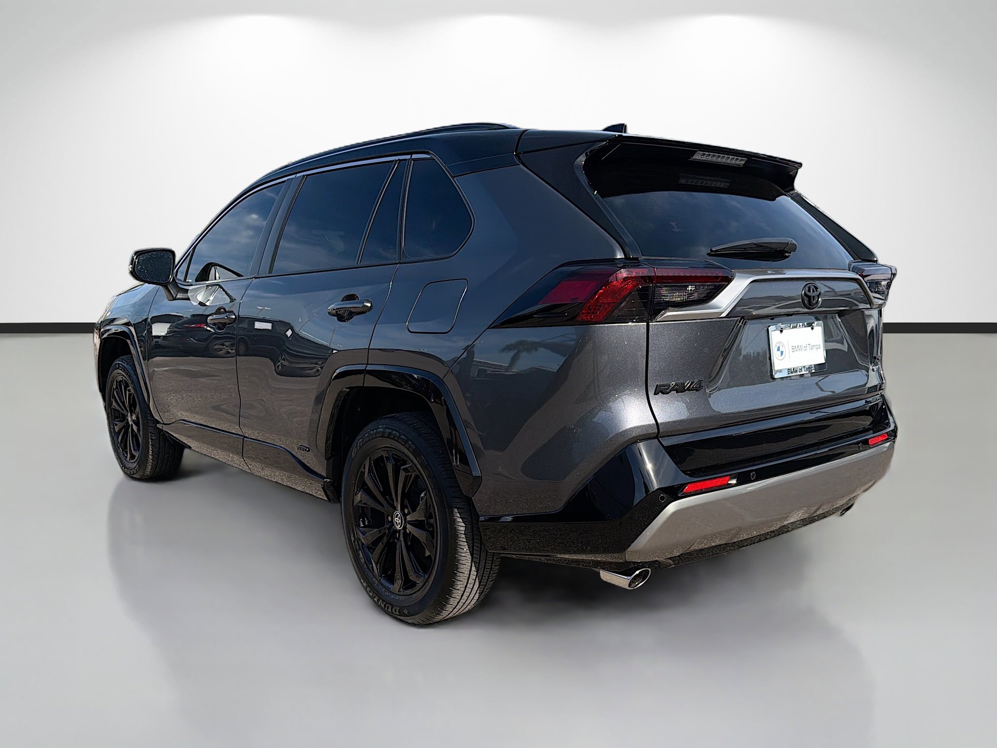 Used 2025 Toyota RAV4 XSE w/ Advanced Technology Package image 5