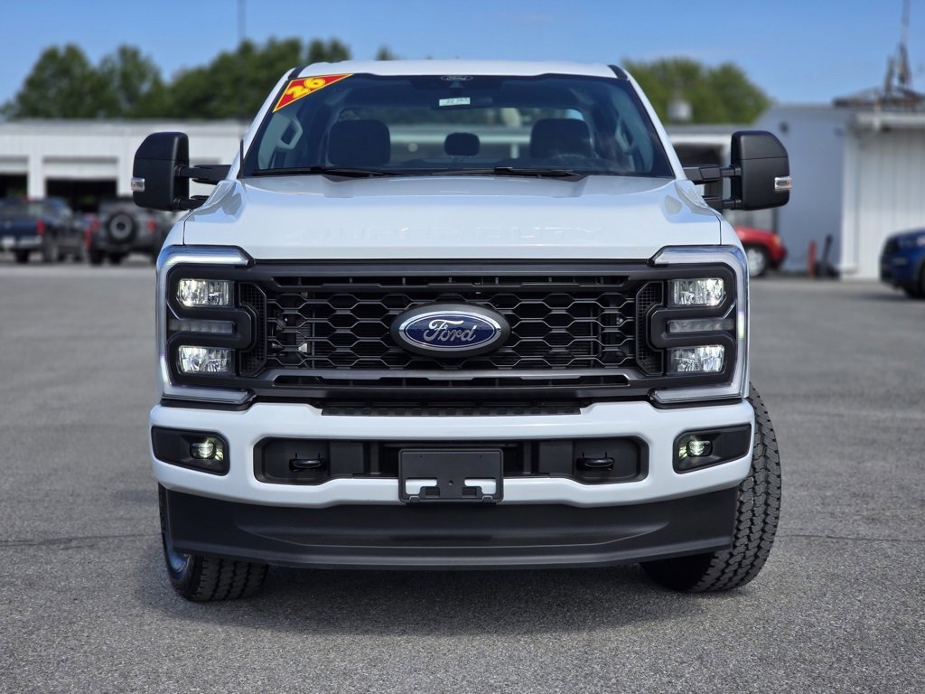 New 2026 Ford F350 XL image 2
