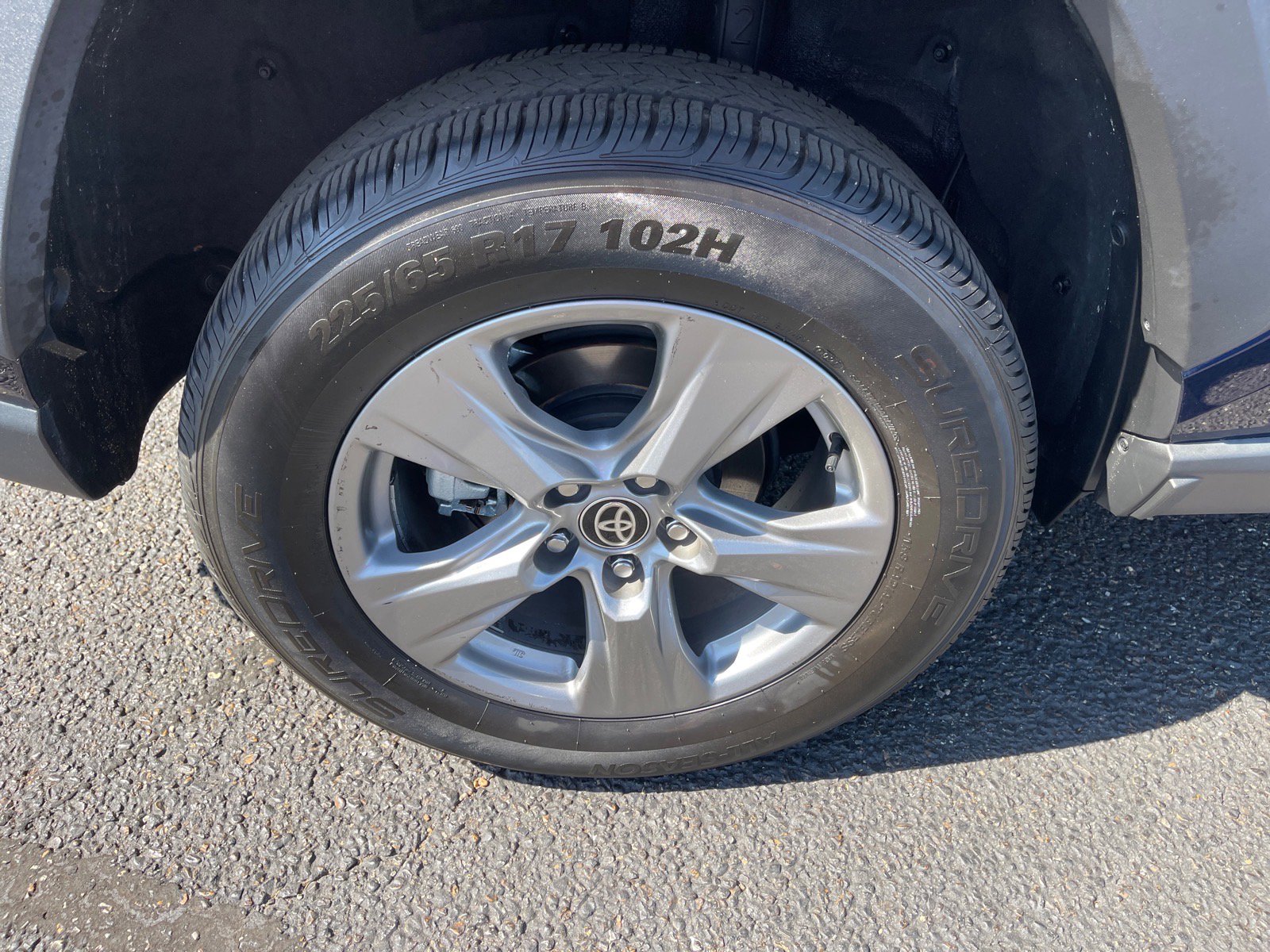 Used 2024 Toyota RAV4 XLE image 23