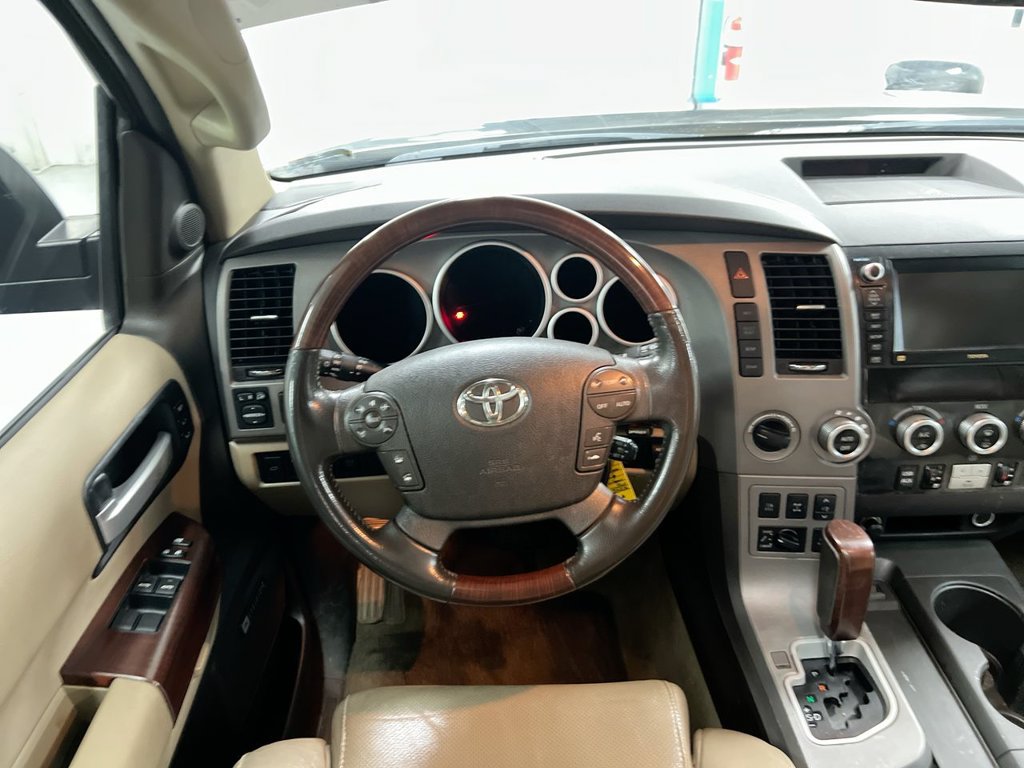 Used 2011 Toyota Sequoia Platinum AWD/4WD image 11