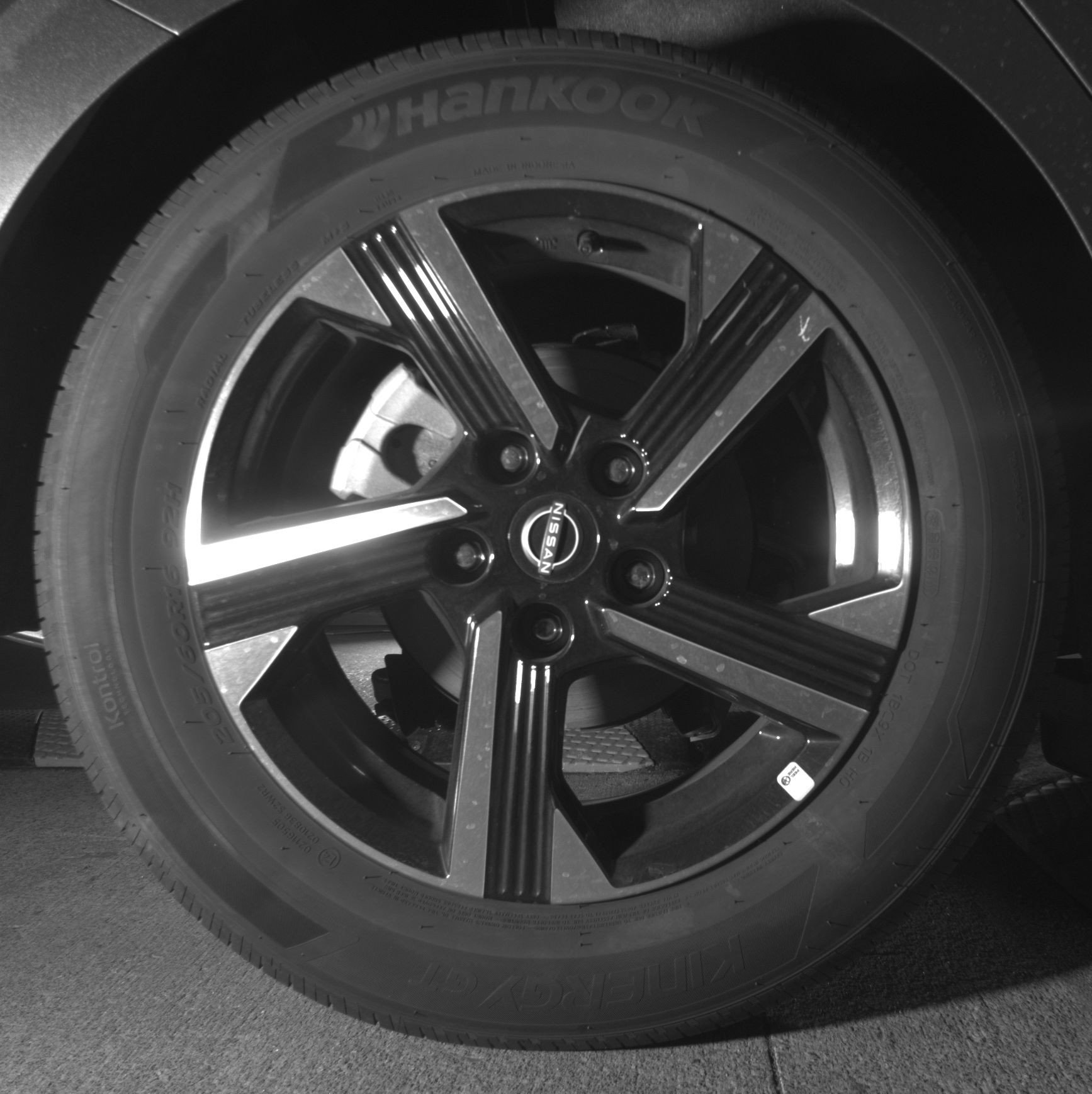 Used 2025 Nissan Sentra SV FWD image 15