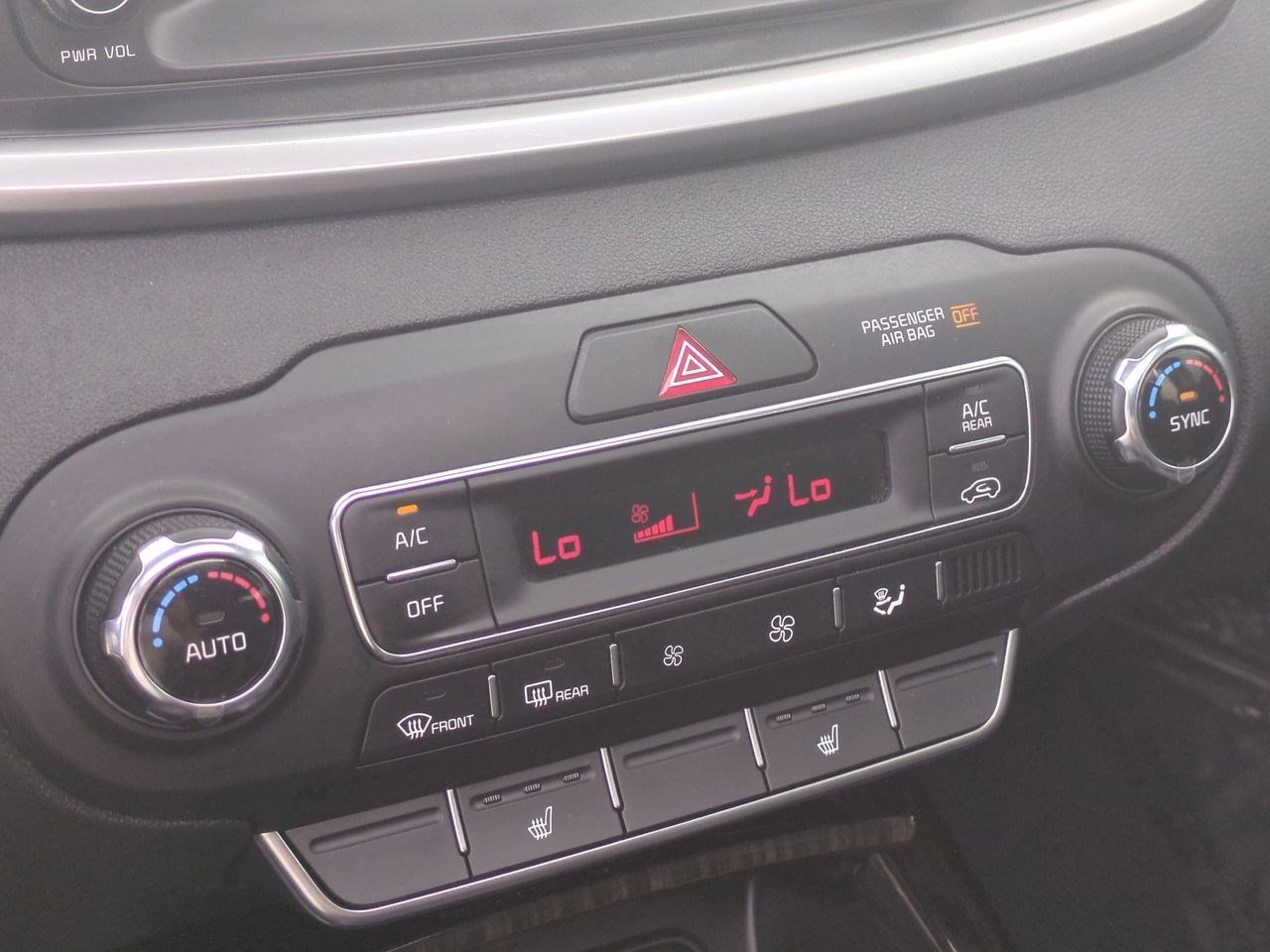 Used 2020 Kia Sorento EX FWD image 25