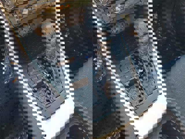 Used 2021 Toyota RAV4 XLE image 27