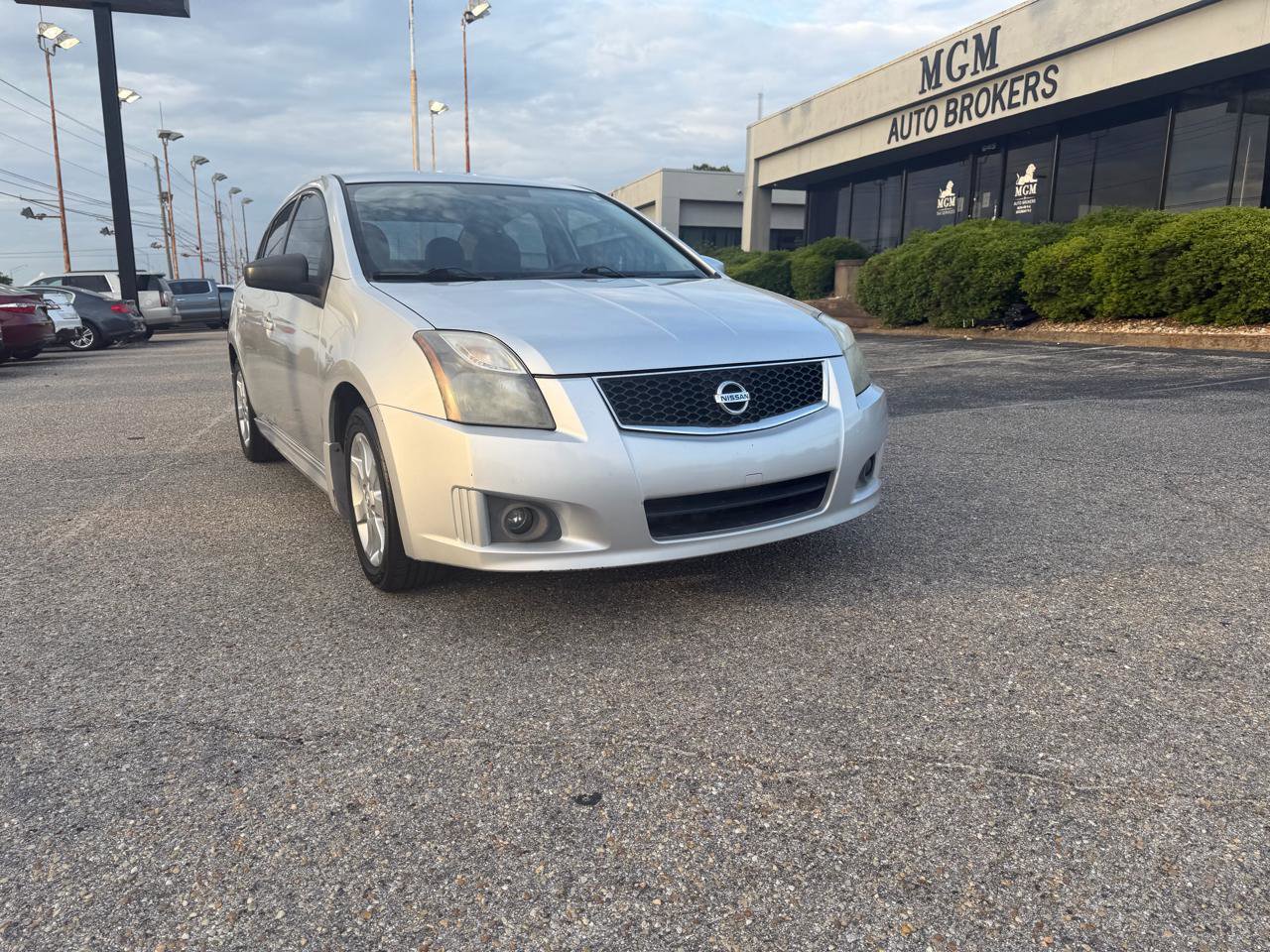Used 2012 Nissan Sentra 2.0 SR FWD image 3