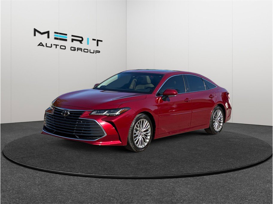 Used 2019 Toyota Avalon Limited w/ Advanced Safety Package FWD image 3