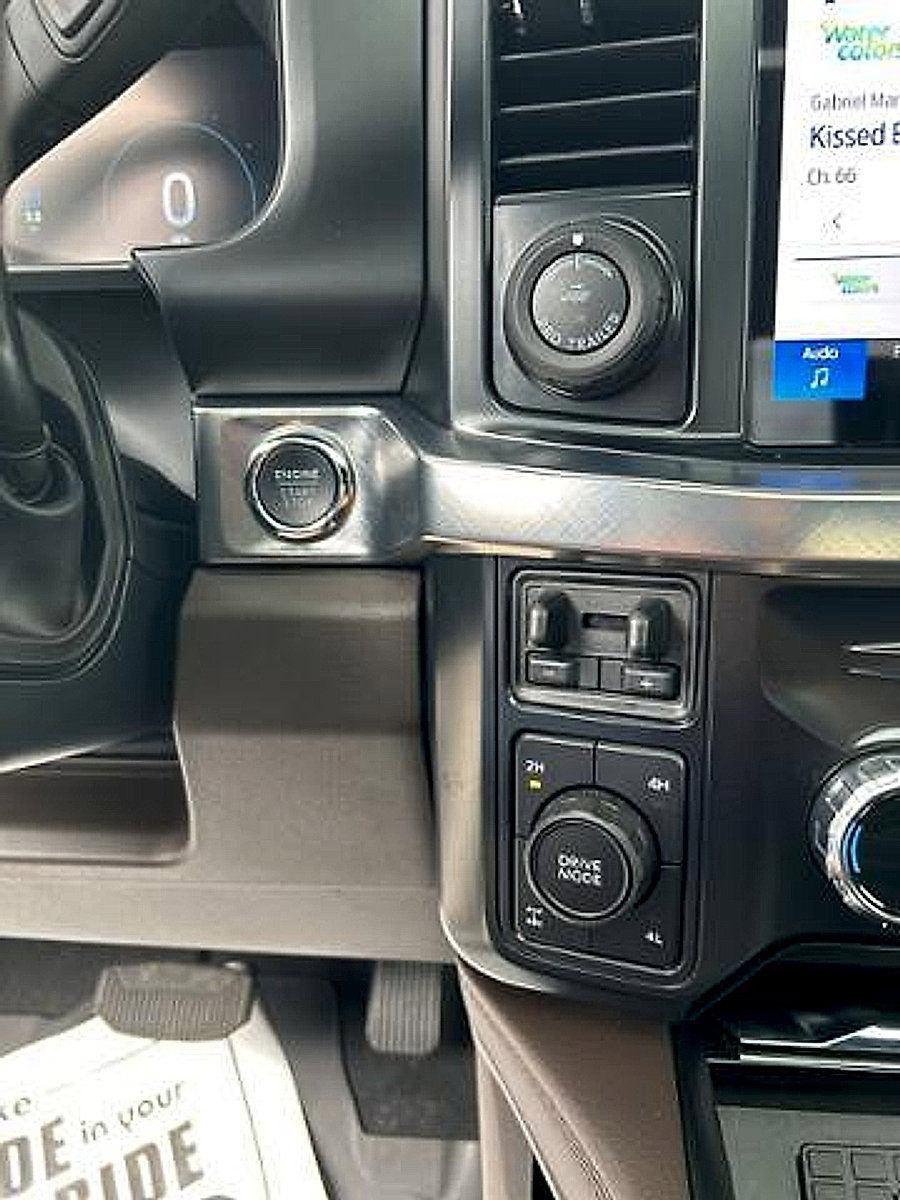 New 2025 Ford F250 King Ranch w/ Chrome Package image 23