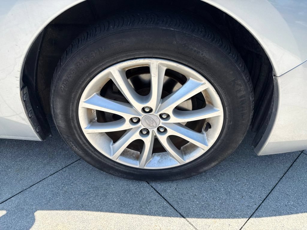 Used 2013 Subaru Impreza 2.0i Premium w/ All-Weather Pkg AWD/4WD image 17