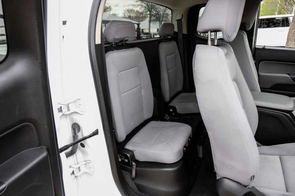 Used 2021 Chevrolet Colorado W/T image 32