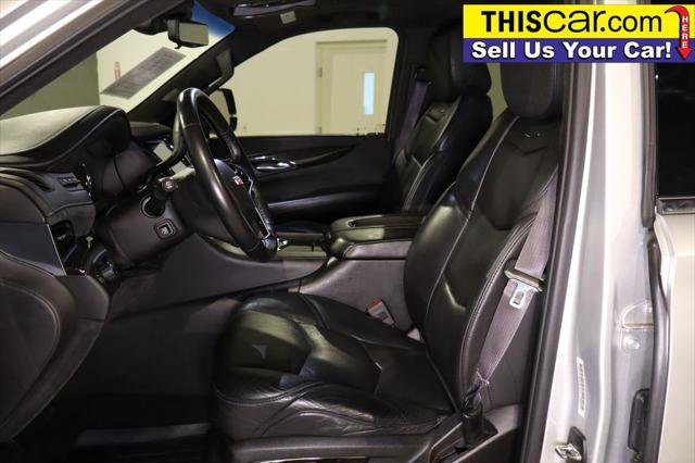 Used 2017 Cadillac Escalade Platinum image 19