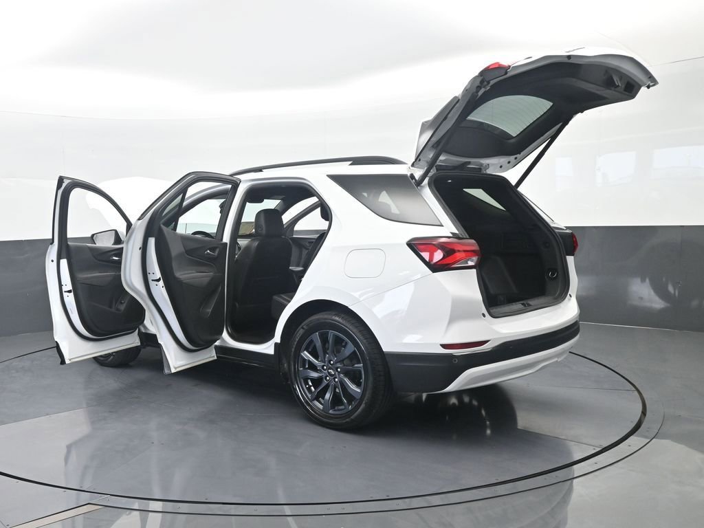 Used 2023 Chevrolet Equinox RS FWD image 71
