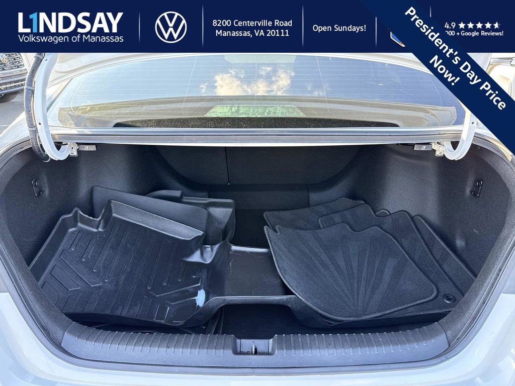 Used 2023 Honda Accord Sport image 11