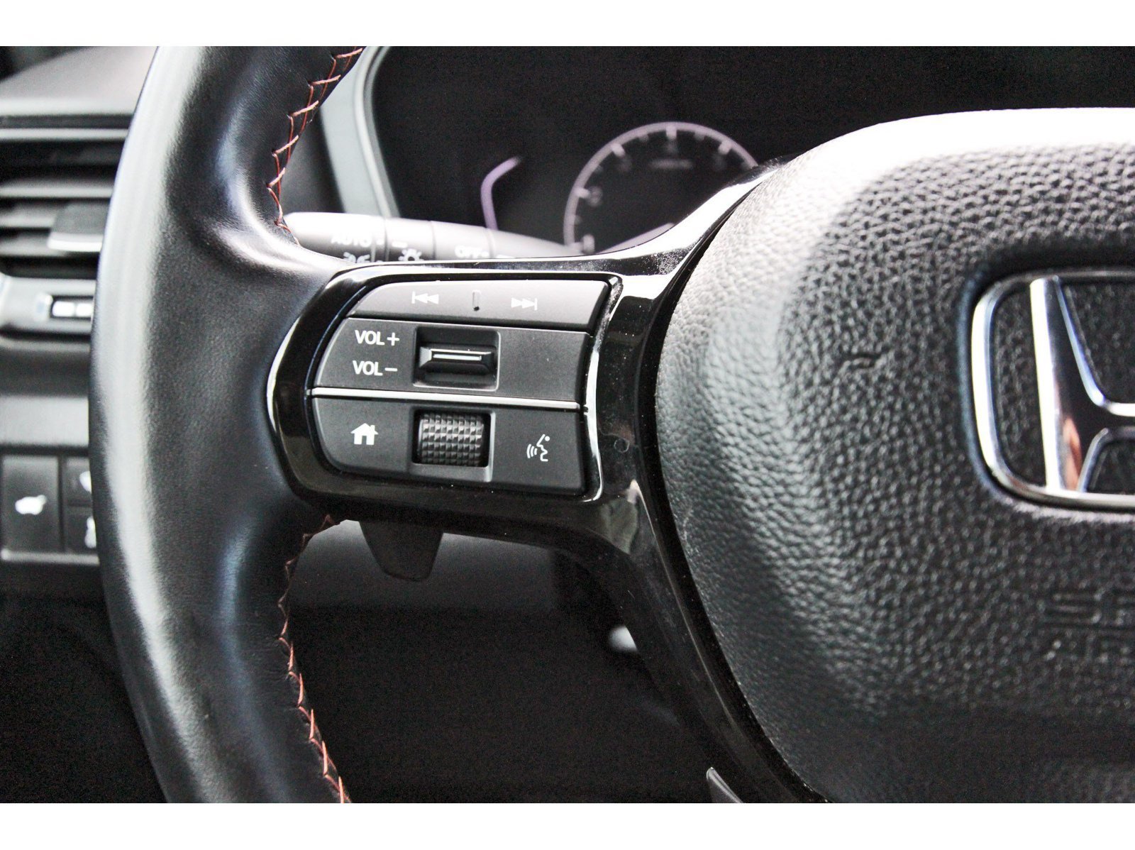 Used 2024 Honda Pilot TrailSport image 19