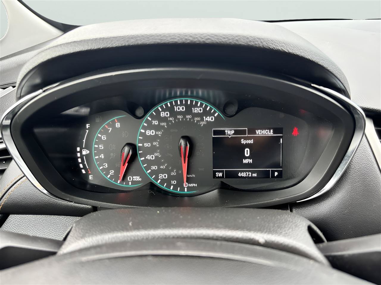 Used 2022 Chevrolet Trax LT w/ LT Convenience Package AWD/4WD image 23