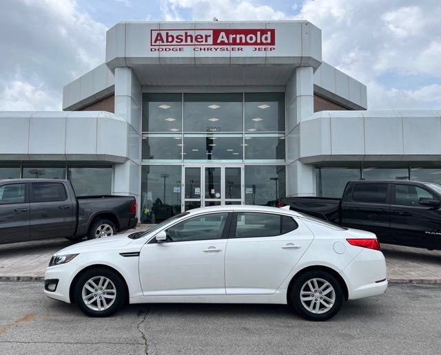 Used 2013 Kia Optima LX w/ Convenience Plus Pkg FWD image 3