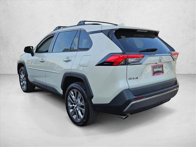 Used 2020 Toyota RAV4 Limited image 7