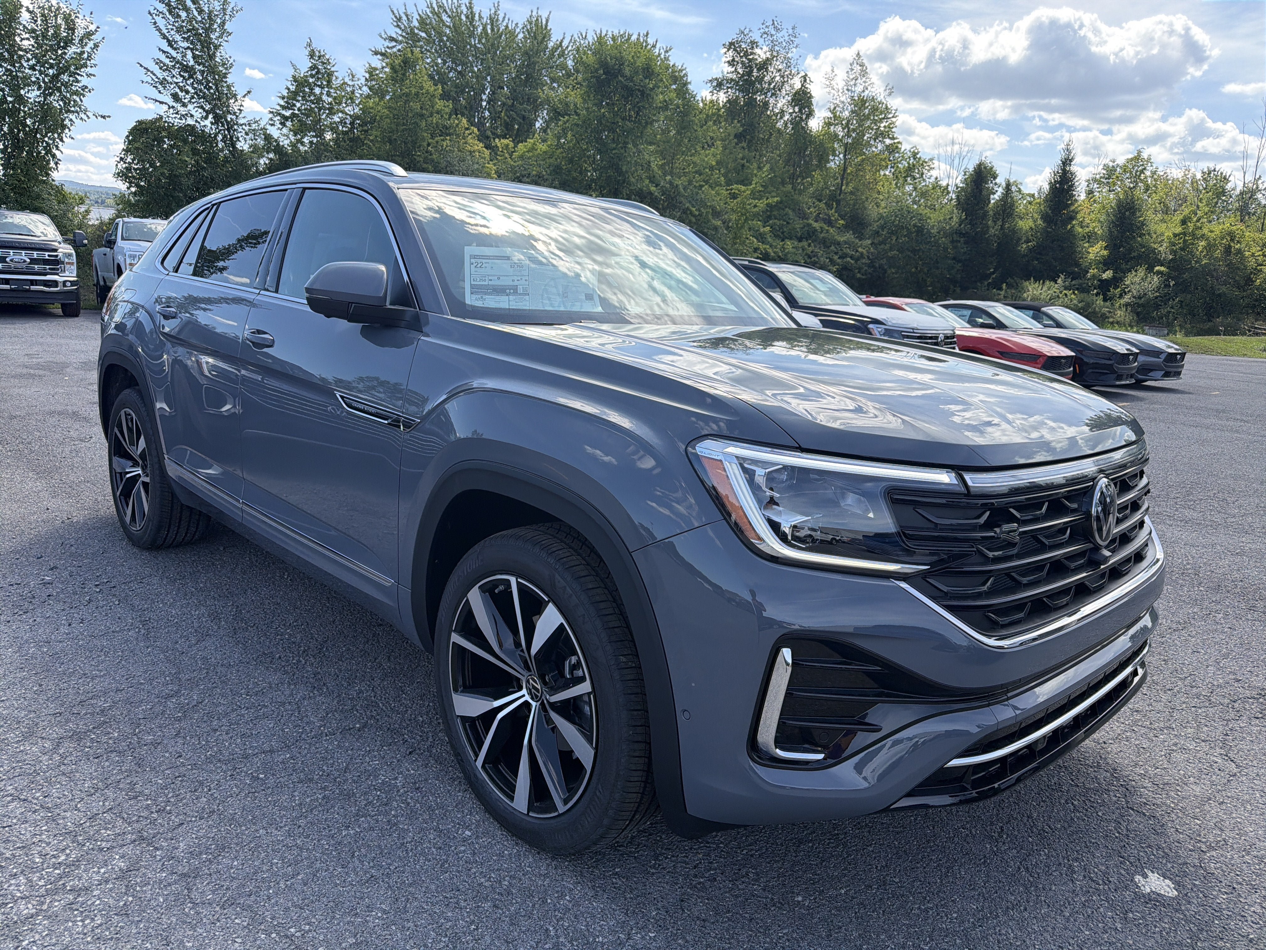 New 2026 Volkswagen Atlas Cross Sport SEL Premium R-Line AWD/4WD image 2