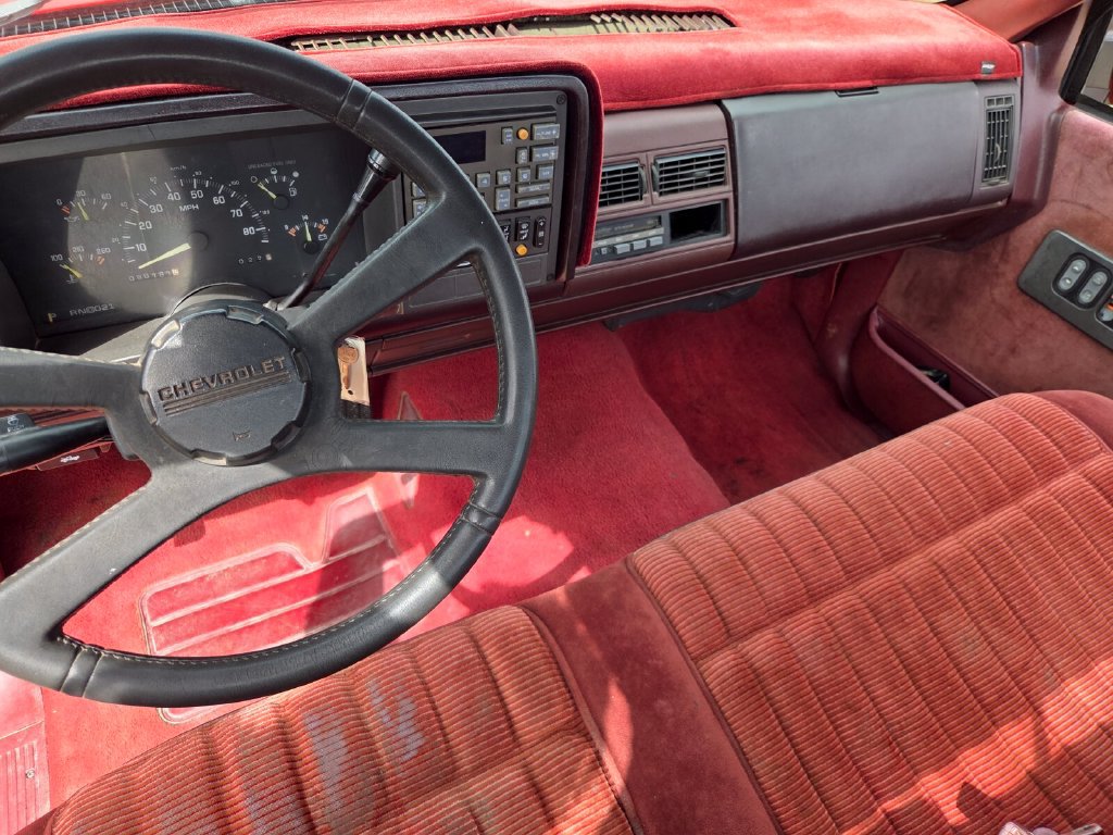 Used 1992 Chevrolet Silverado 1500 2WD Regular Cab image 9