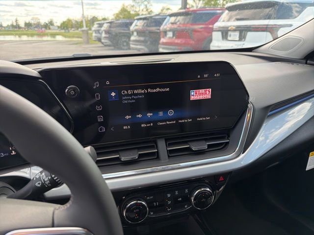 New 2026 Chevrolet Trax LT w/ Driver Confidence Package FWD image 27