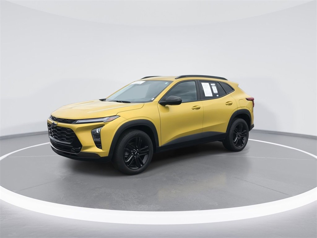 Used 2024 Chevrolet Trax ACTIV image 4