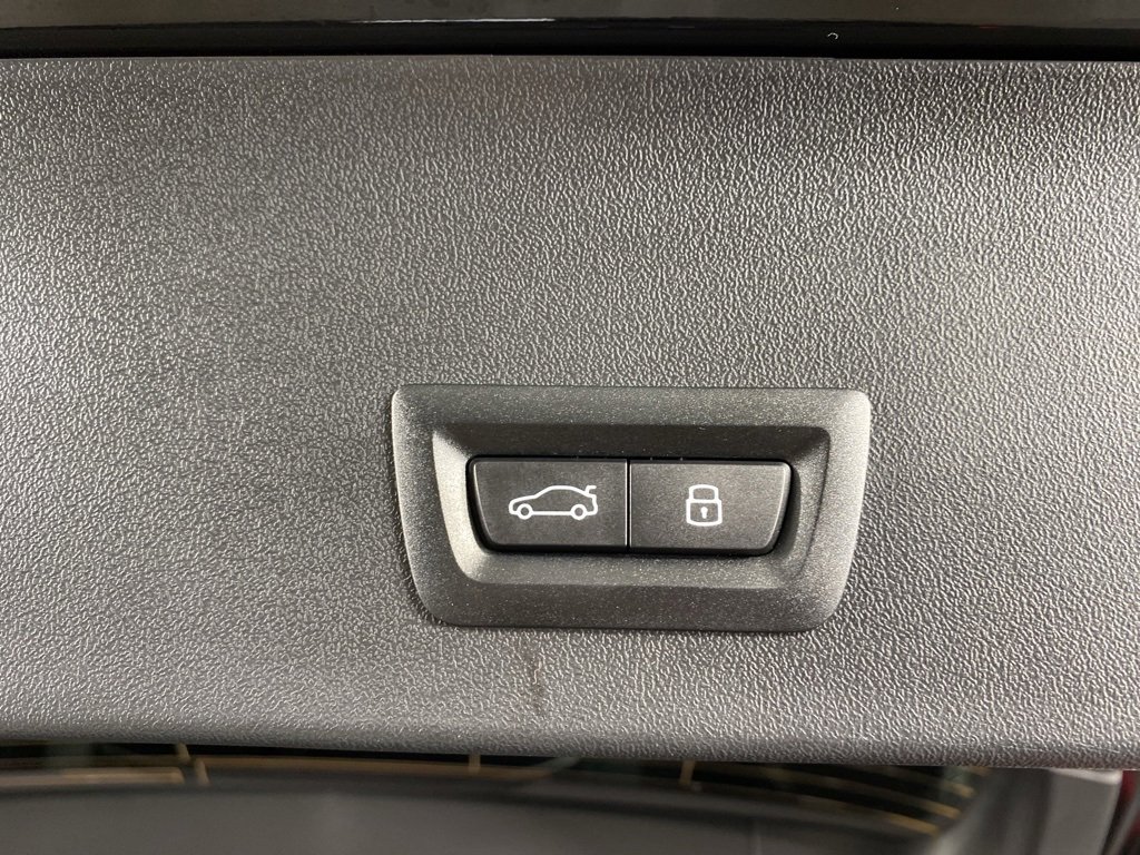 Used 2025 BMW X3 xDrive30i w/ Premium Package image 23