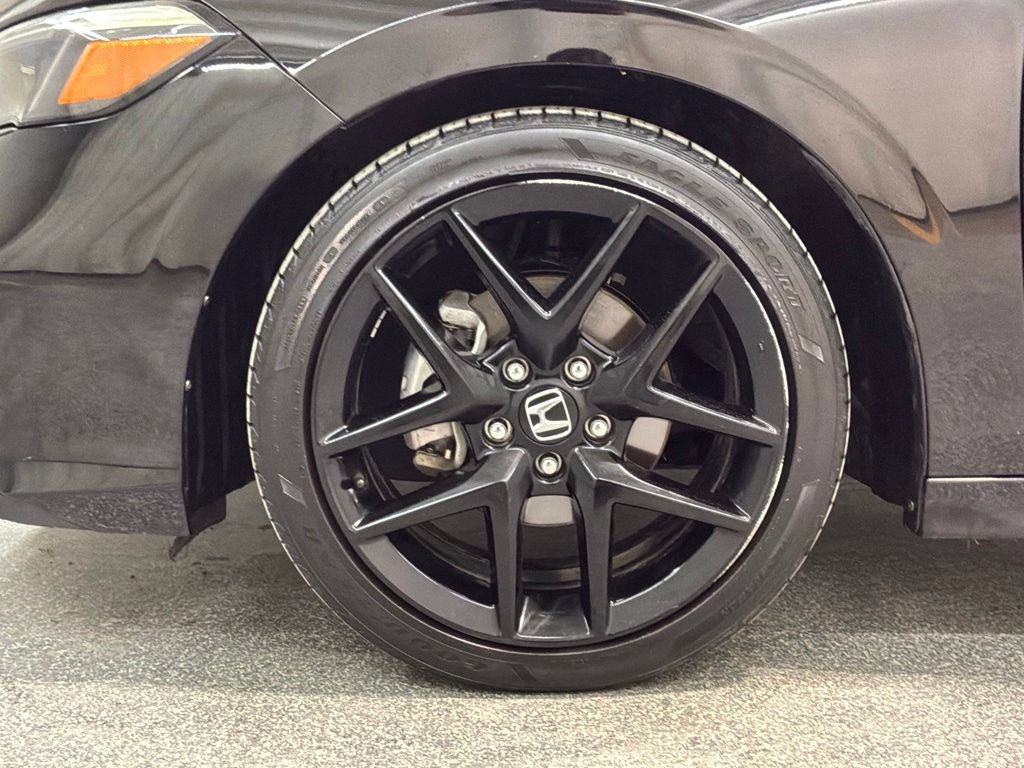 Used 2025 Honda Civic Sport image 30