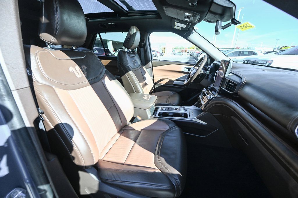 Certified 2021 Ford Explorer King Ranch w/ Premium Technology Package image 26