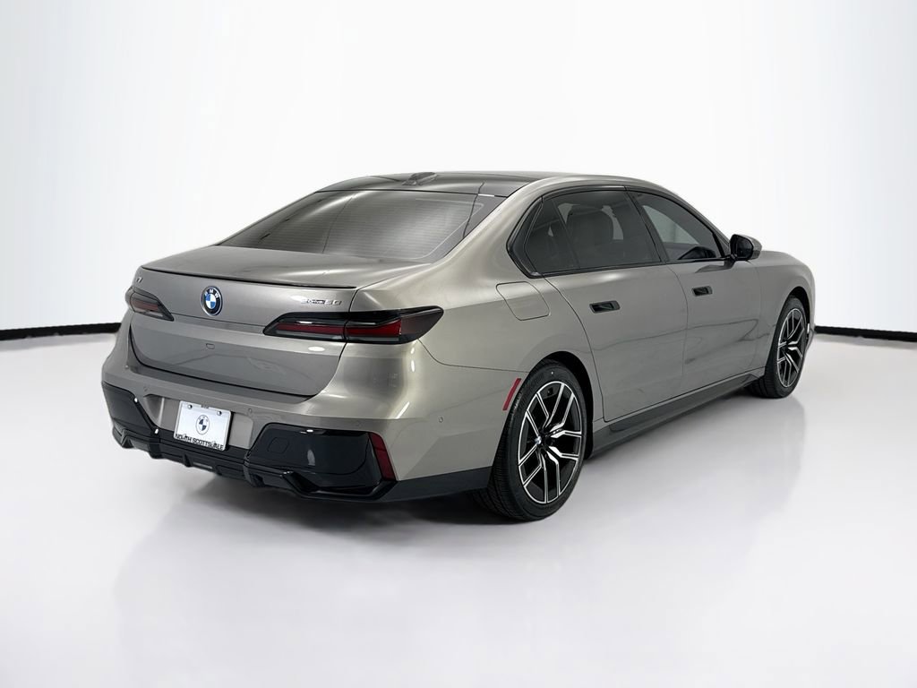 Certified 2025 BMW i7 eDrive50 w/ M Sport Package RWD image 5