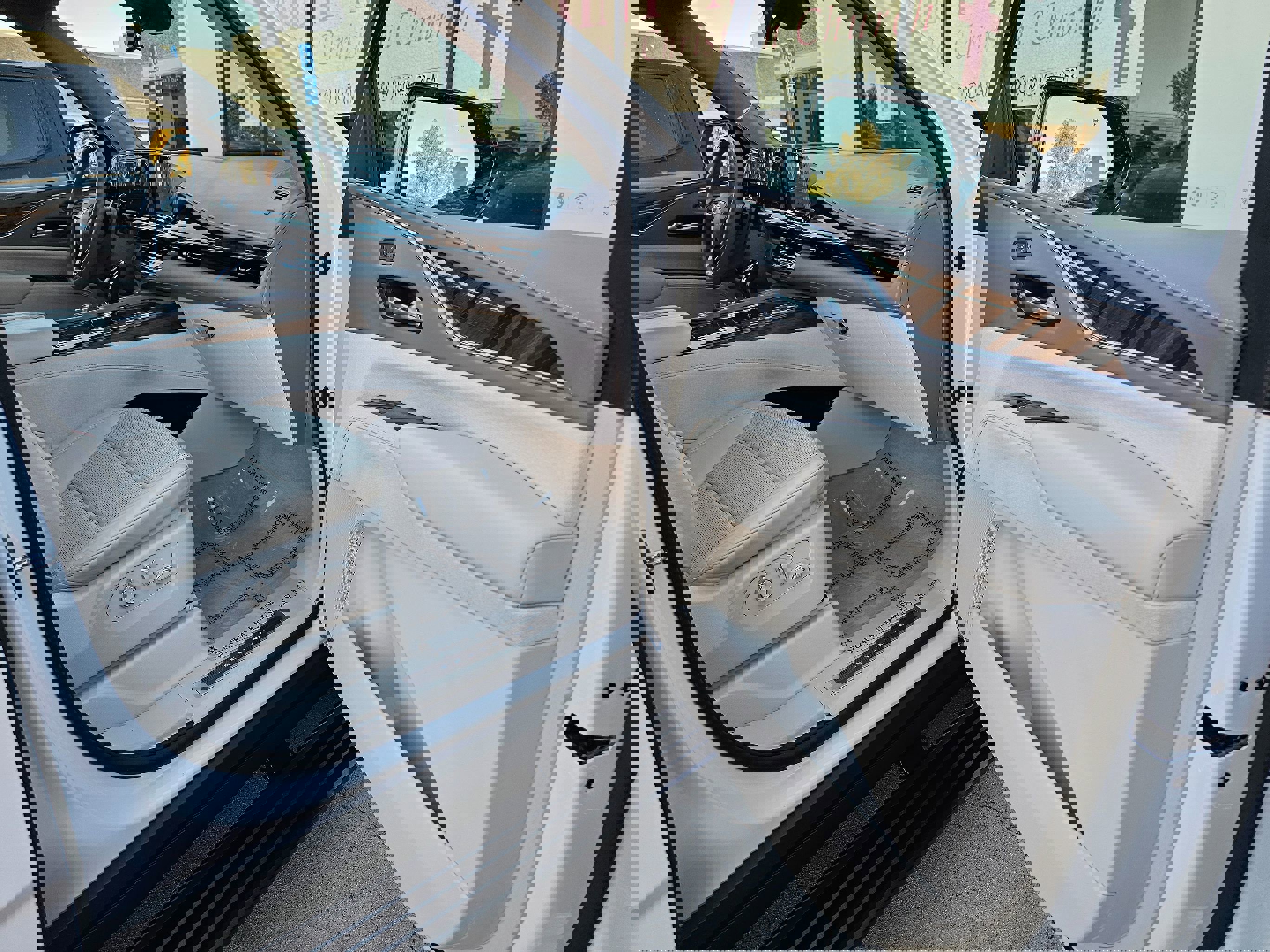 Used 2024 Cadillac Escalade Sport Platinum w/ Heavy-Duty Trailer Package image 52