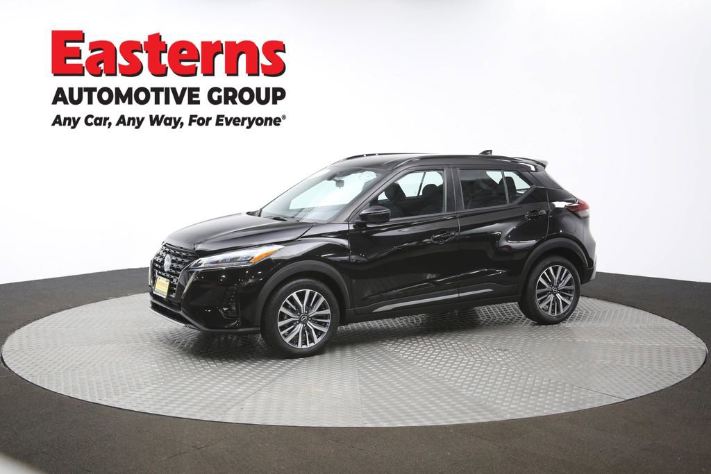 Used 2024 Nissan Kicks SR image 57