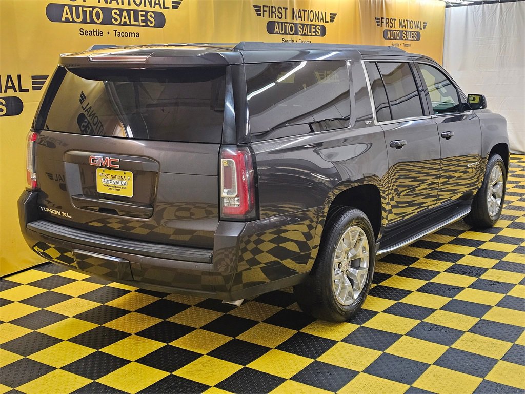 Used 2016 GMC Yukon XL SLT w/ Open Road Package image 3