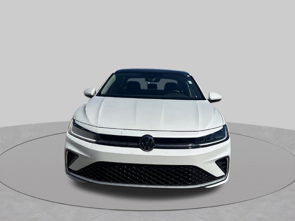 Used 2025 Volkswagen Jetta SE w/ Sunroof Package FWD image 40