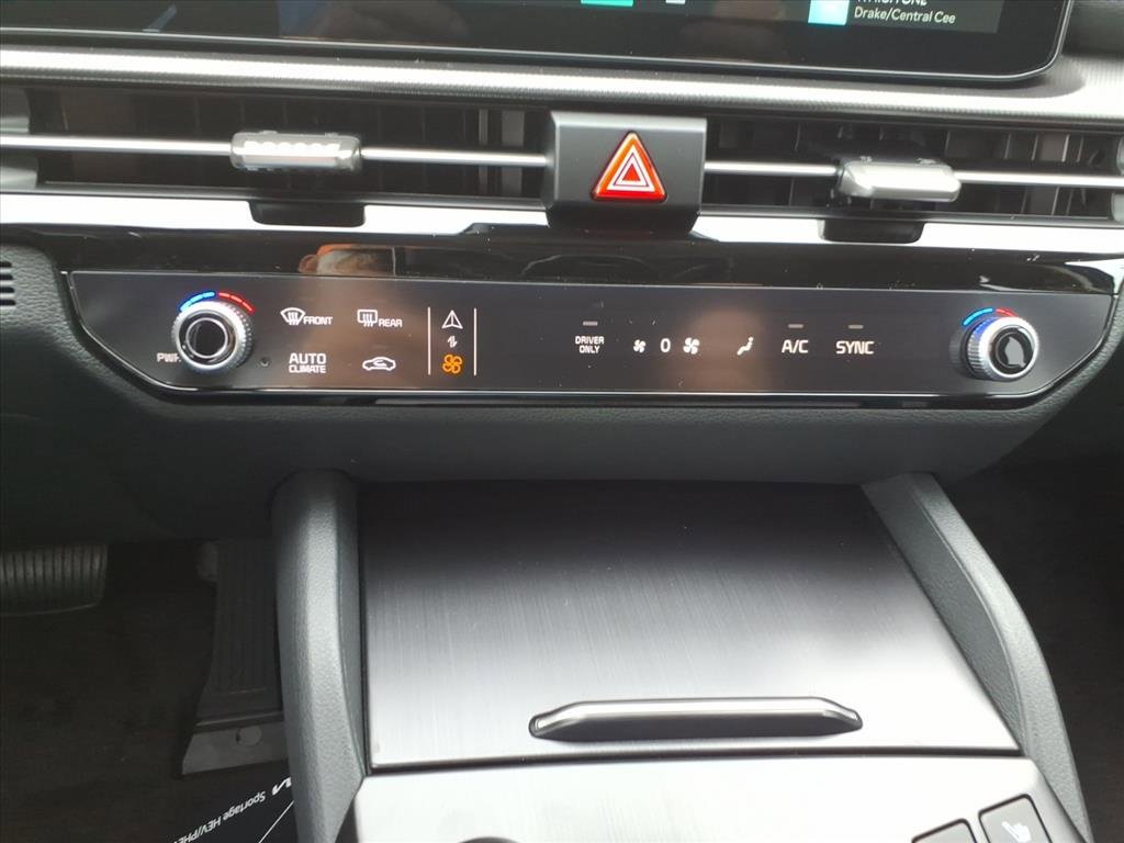 New 2026 Kia Sportage S image 18