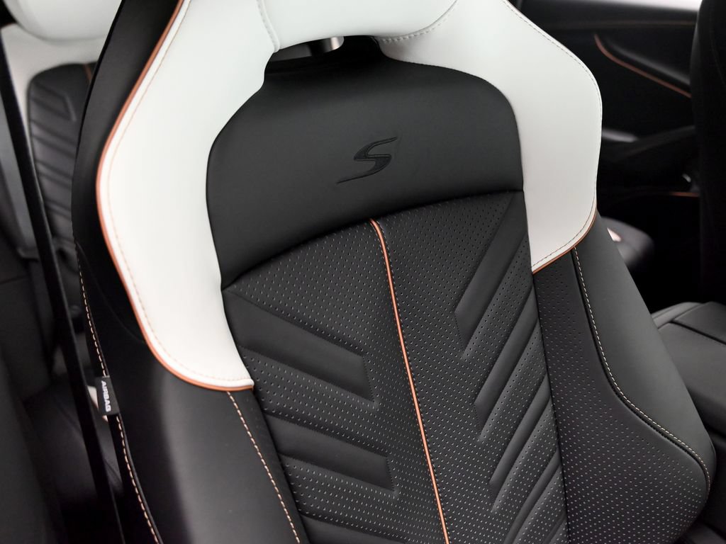 New 2026 Aston Martin DBX S AWD/4WD image 18