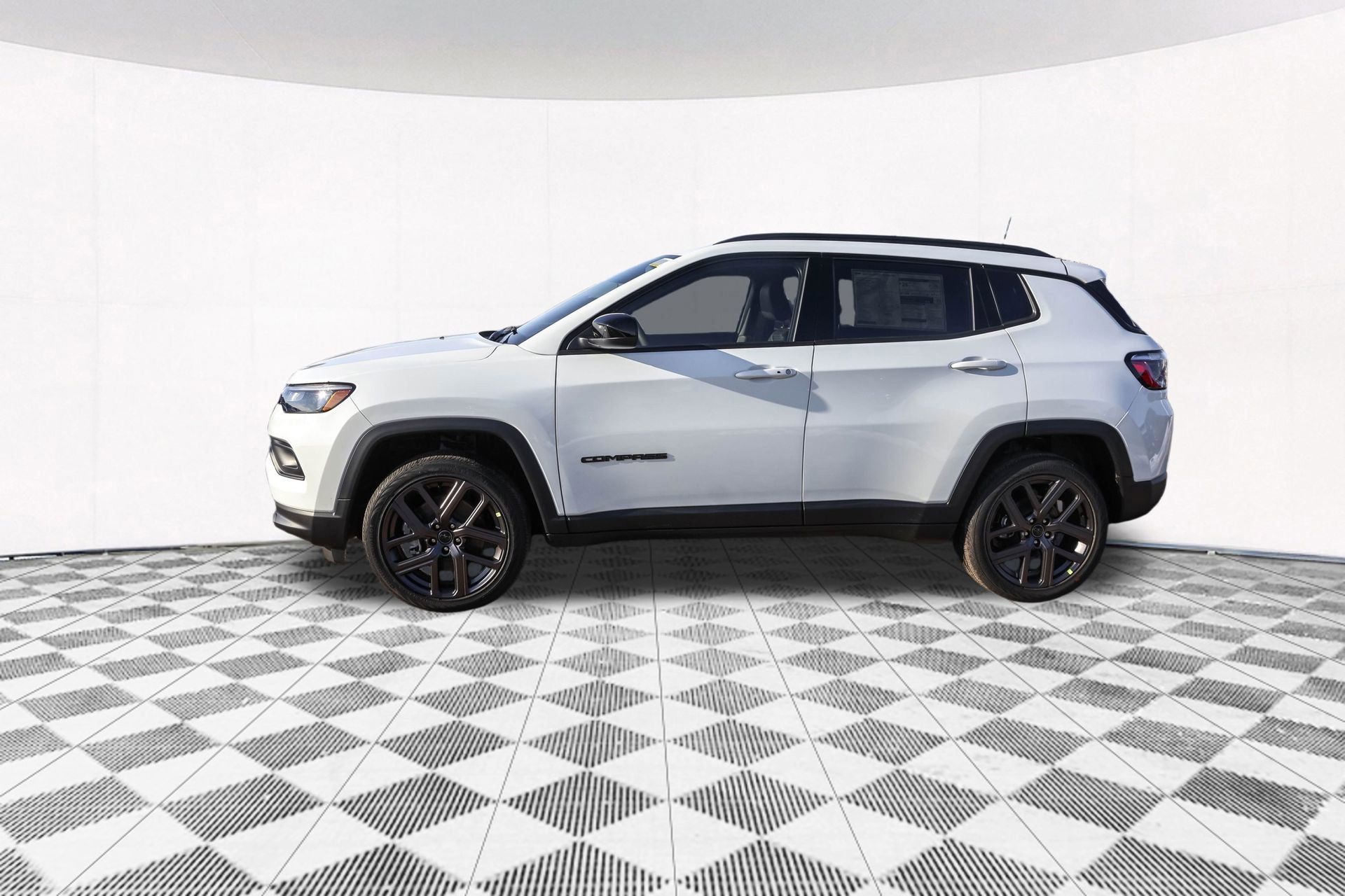 New 2026 Jeep Compass Latitude image 5