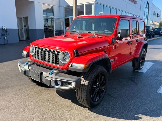 Used 2024 Jeep Wrangler Unlimited Sahara image 4