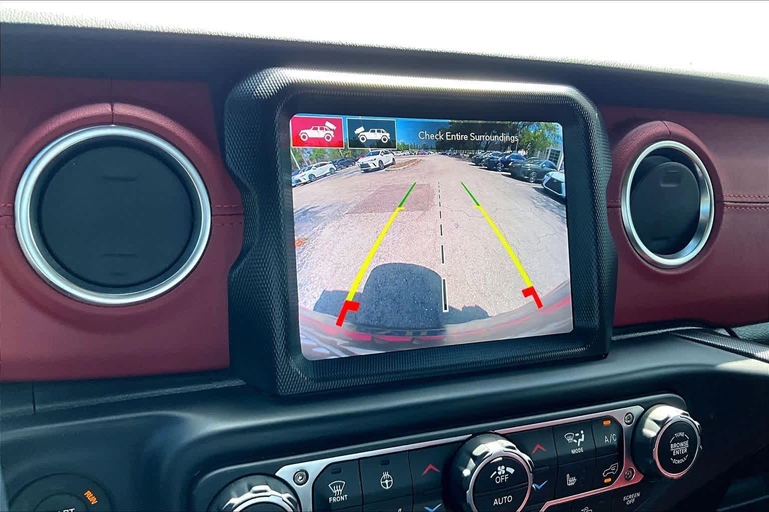 Used 2023 Jeep Wrangler Unlimited Rubicon 392 AWD/4WD image 34