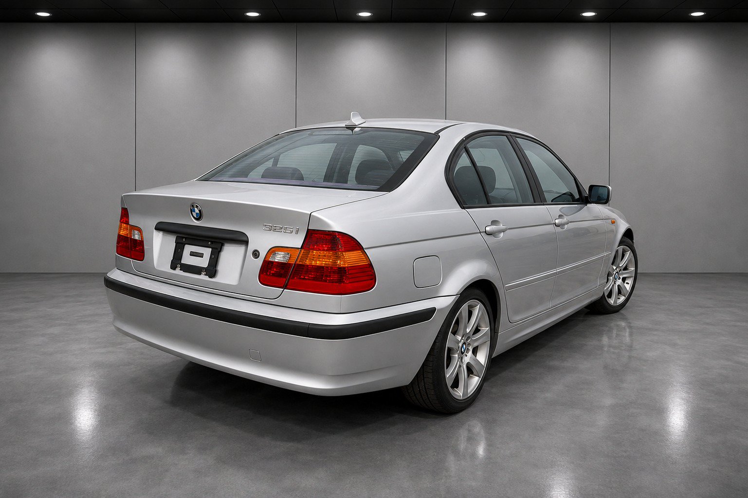 Used 2003 BMW 325i Sedan RWD image 5